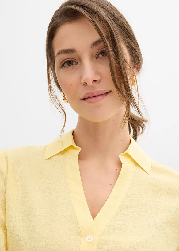 Kr&aacute;tk&aacute; a &scaron;irok&aacute; halenka z visk&oacute;zov&eacute; směsi, bonprix