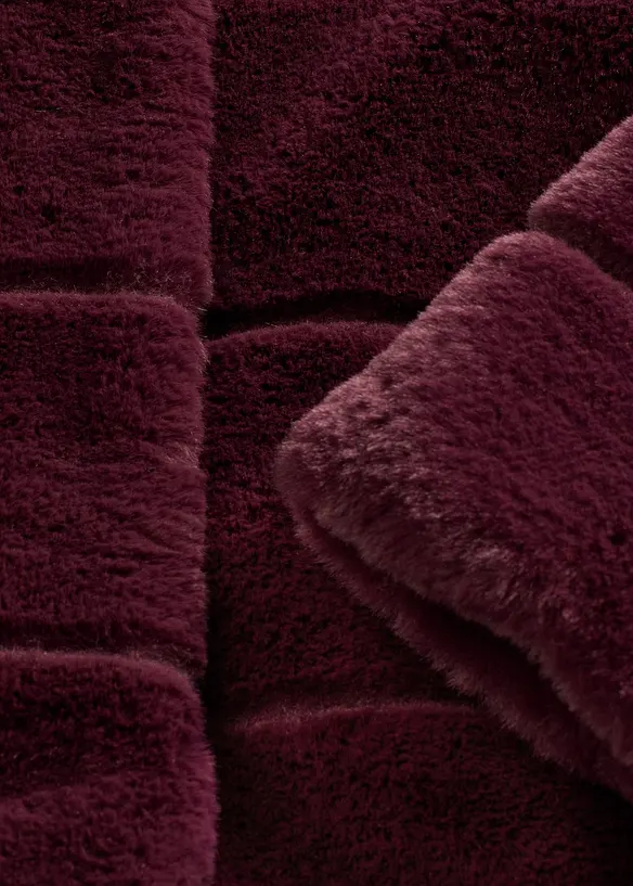 Kab&aacute;t z uměl&eacute; kože&scaron;iny, bonprix