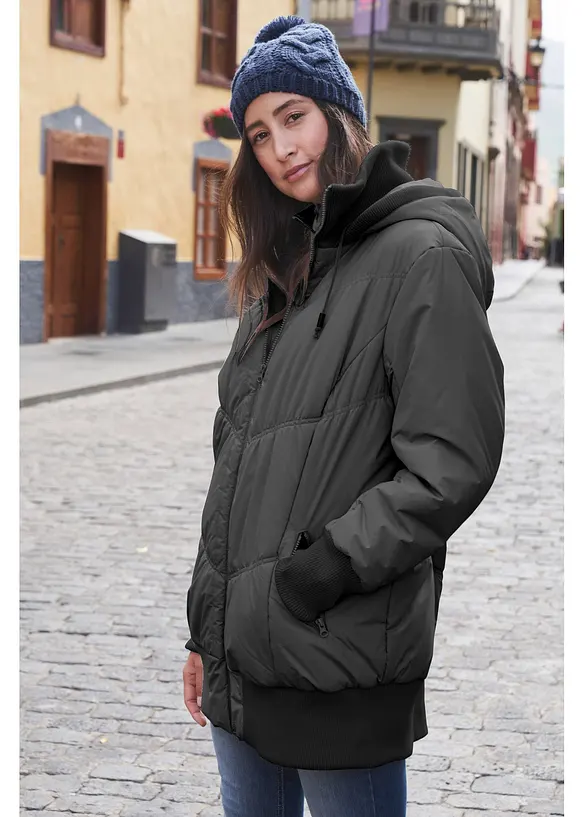 Pro&scaron;&iacute;van&aacute; bunda s kapuc&iacute; s &scaron;irok&yacute;m pohodln&yacute;m doln&iacute;m lemem, bonprix