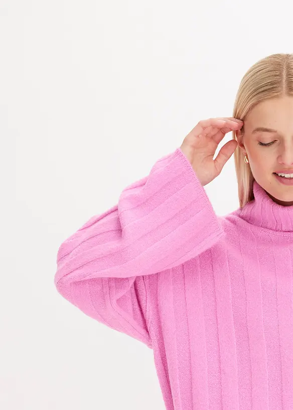 Žebrovan&yacute; svetr s rol&aacute;kov&yacute;m l&iacute;mcem, bonprix