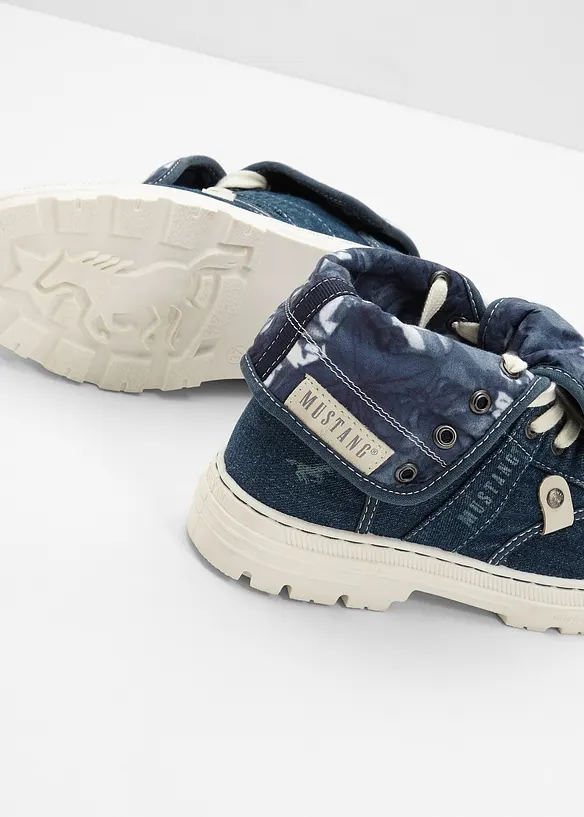 Kotn&iacute;kov&eacute; tenisky značky Mustang z bavlněn&eacute;ho pl&aacute;tna, Mustang