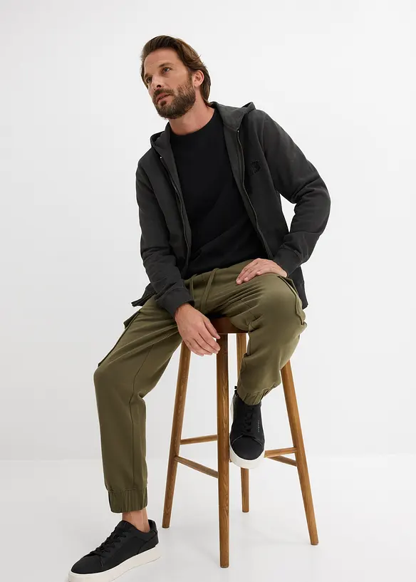 Joggingov&eacute; kalhoty s cargo kapsami, Loose Fit, bonprix