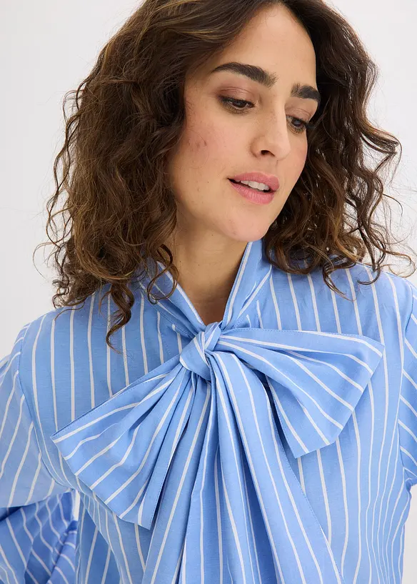 Halenka s v&aacute;začkou, bonprix