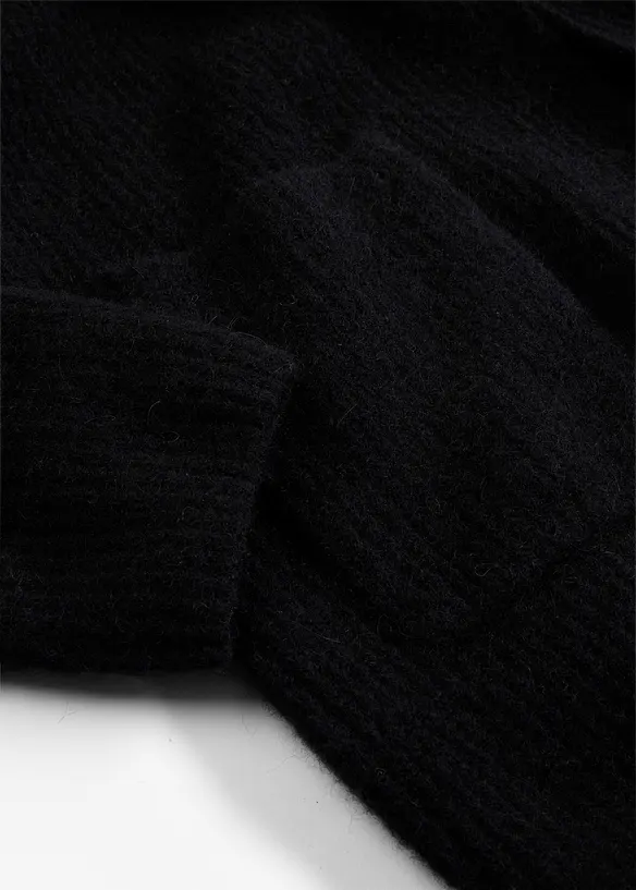 Pleten&yacute; kab&aacute;t s vlnou z alpaky, bonprix