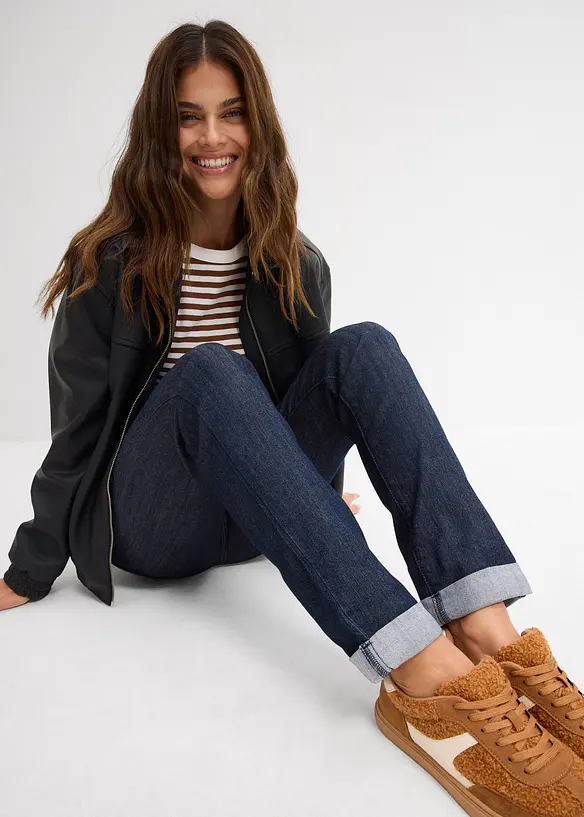 Strečov&eacute; dž&iacute;ny Straight, Mid Waist, bonprix